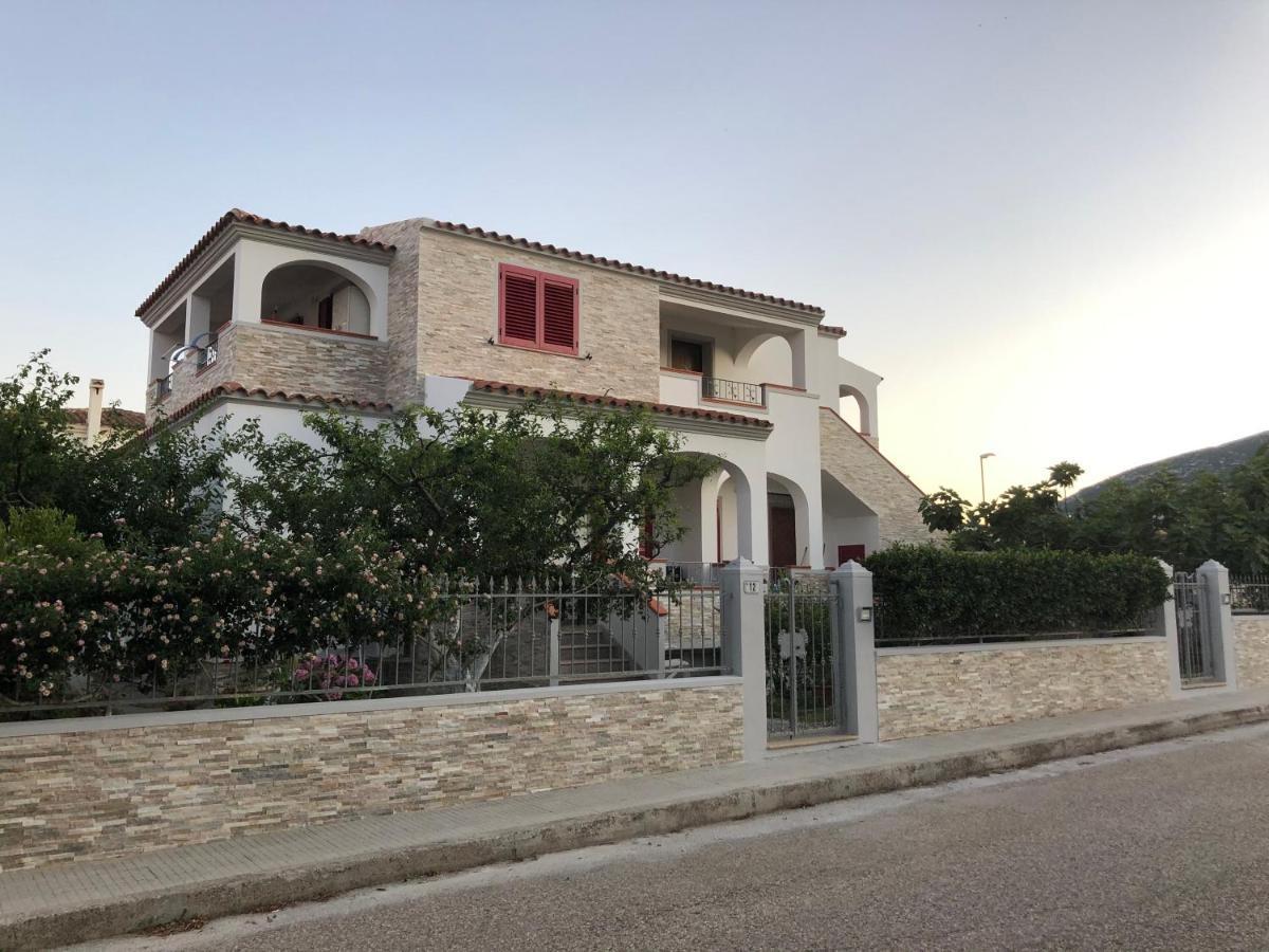 Appartamento In Villa Andreina Orosei Exterior foto