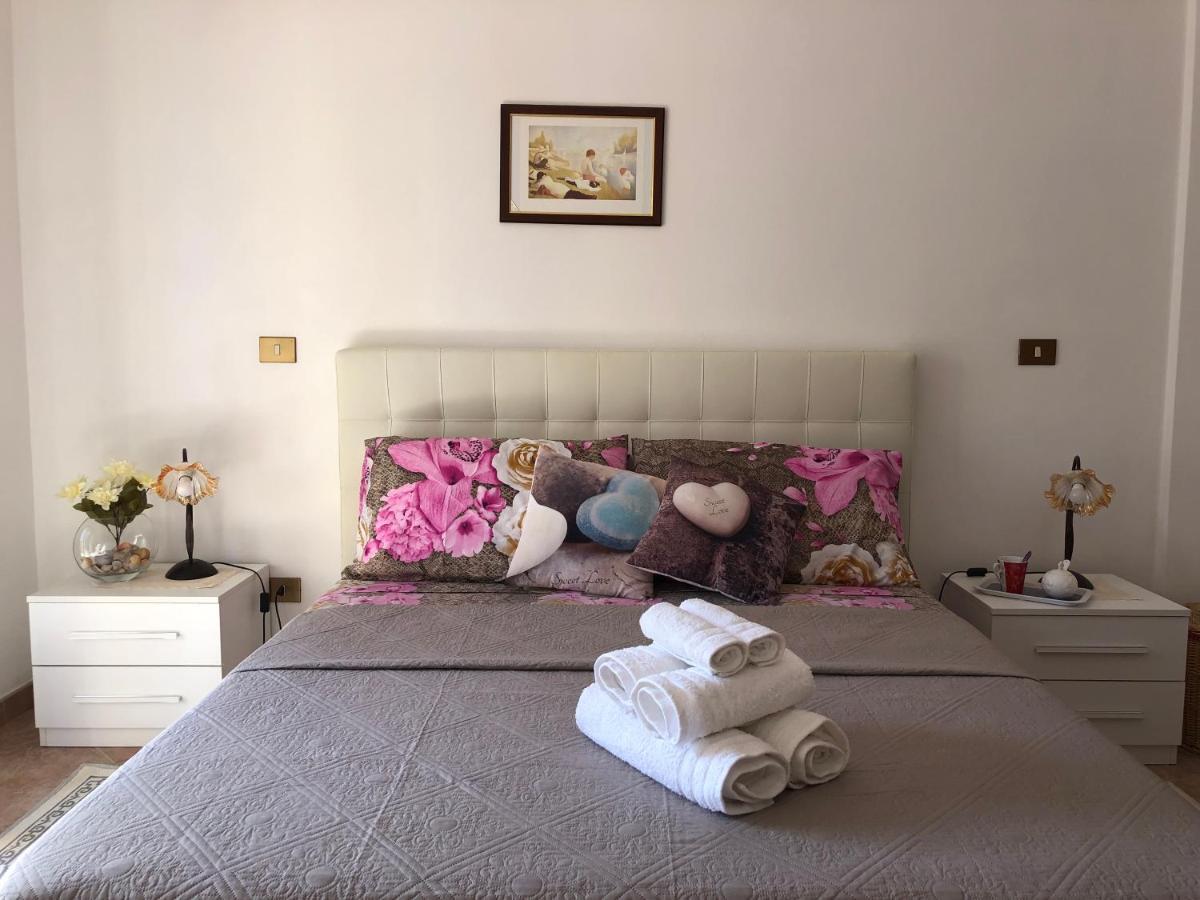 Appartamento In Villa Andreina Orosei Exterior foto